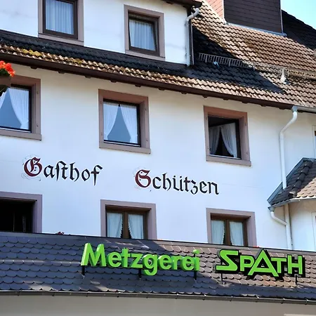 Zum Schuetzen בית הארחה Oberprechtal